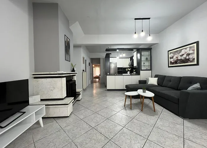 Iraklis Apartament *