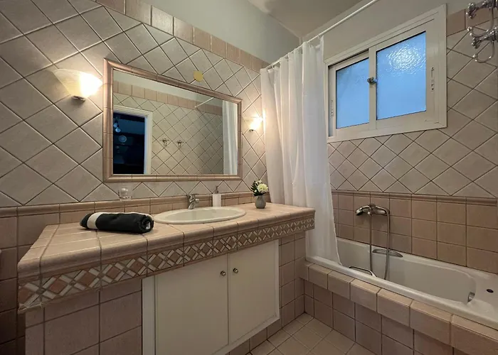 Apartament Iraklis *